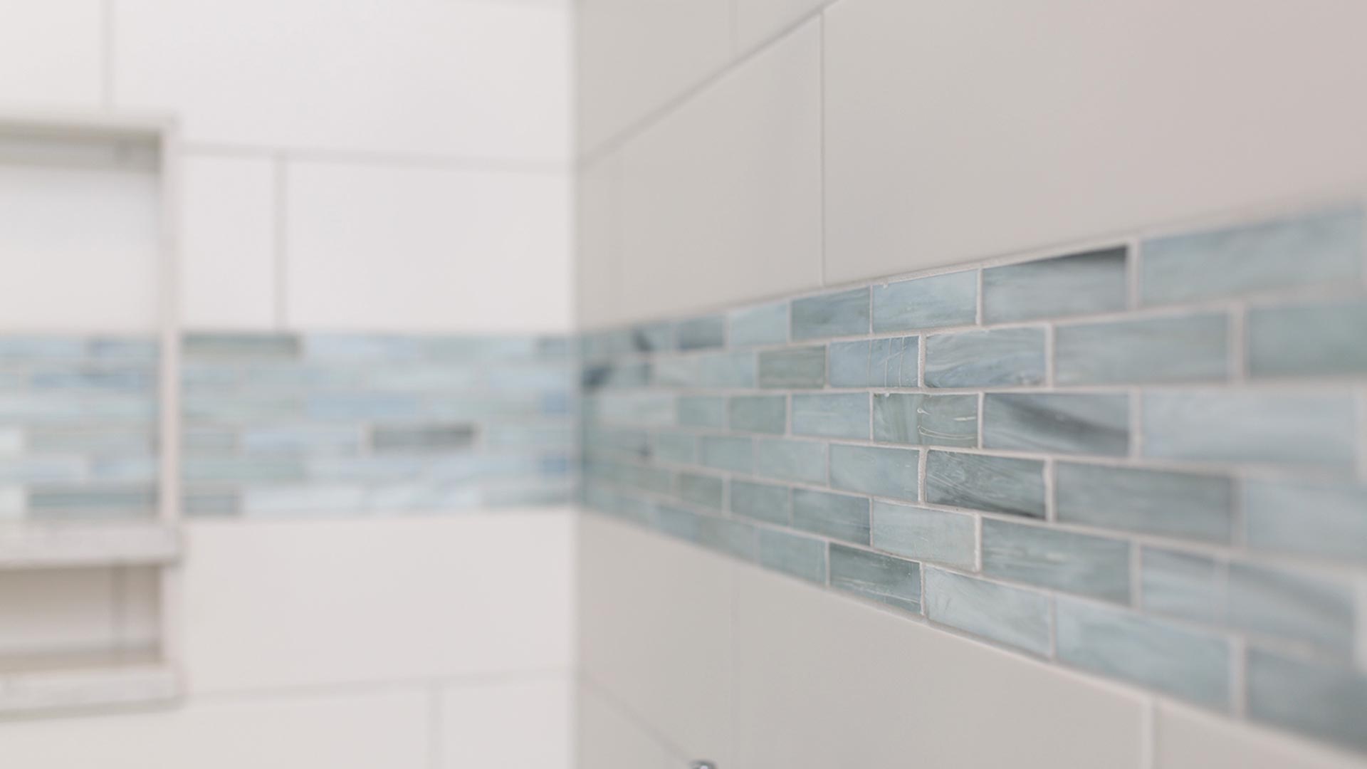 Walk-In-Shower-Tile-Detail